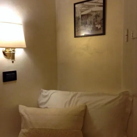 Otel Domus Tiberina Roma