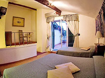 Domus Tiberina Roma
