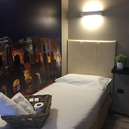 Hotel Domus Tiberina 2*
