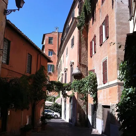 Hotel Domus Tiberina Rome